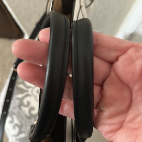 NWOT Coach cream with black Leather carryall - Picture 14 of 15